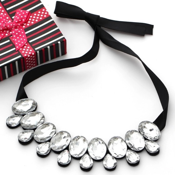 NEW!💙💎BEAUTIFUL CRYSTAL BLACK RIBBON CHOKER💎💙 - Picture 3 of 7
